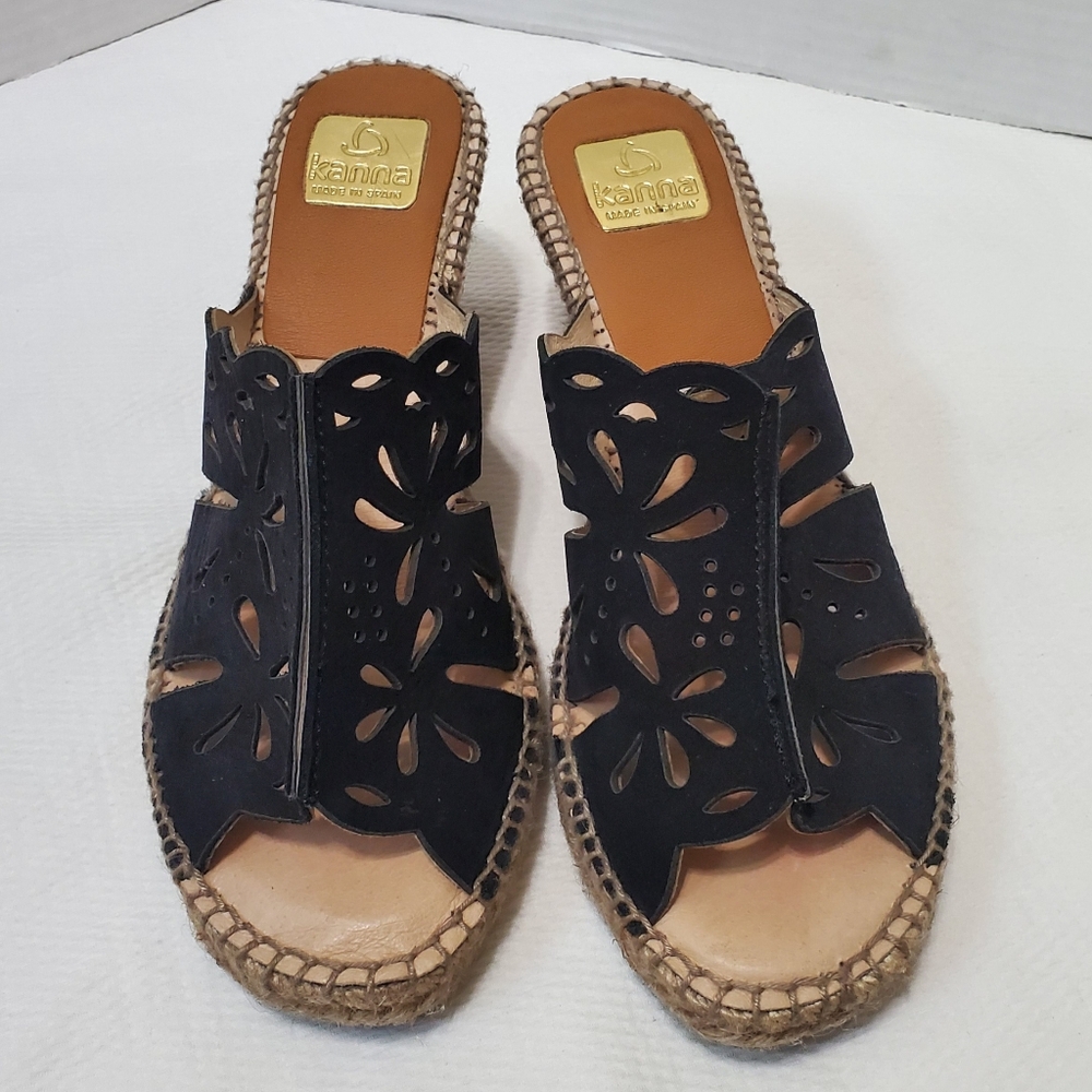 Kanna Black Leather Cutout Wedge Sandal EU 40
